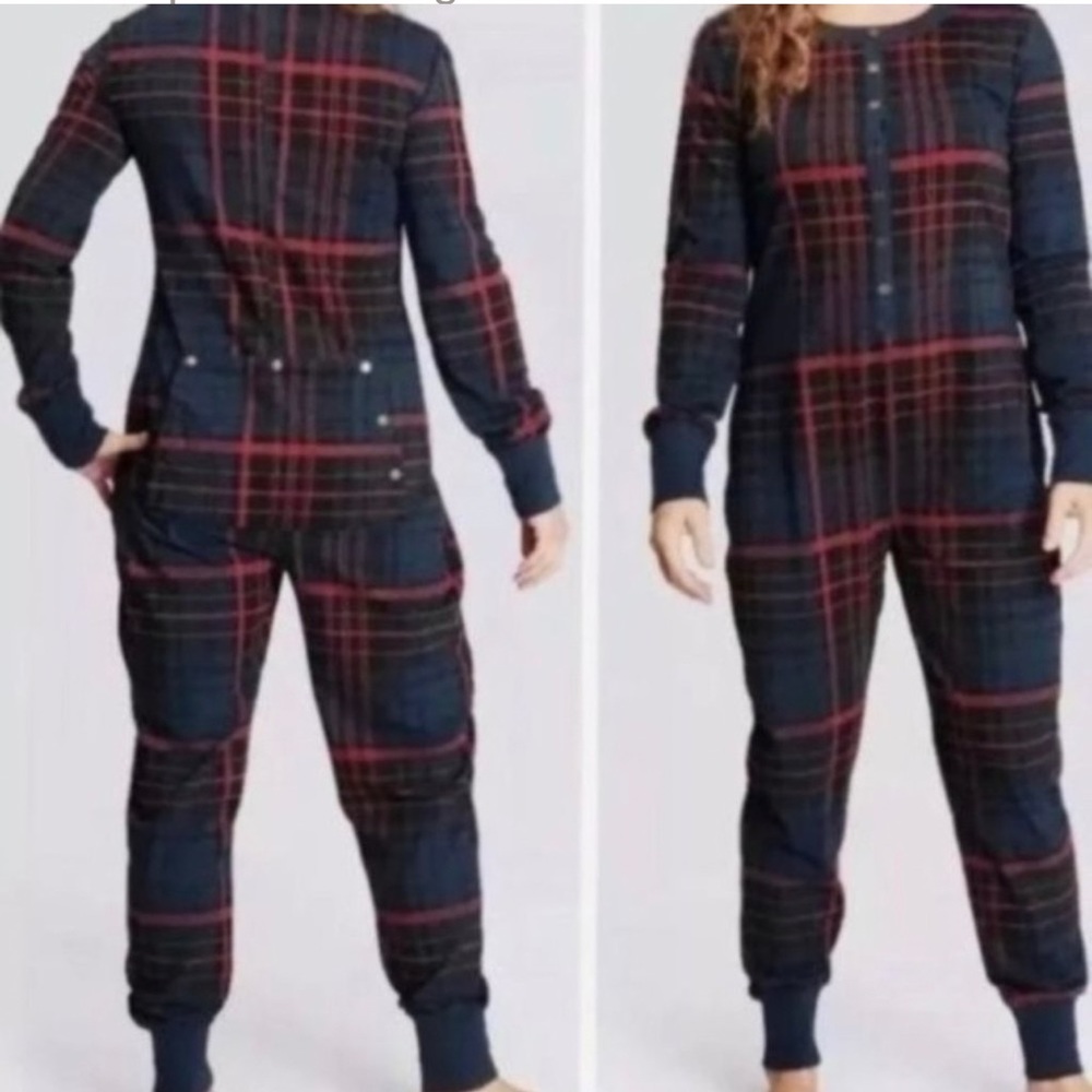 Hearth & Hand w/ Magnolia Green Plaid Winter Christmas Onesie Pajamas